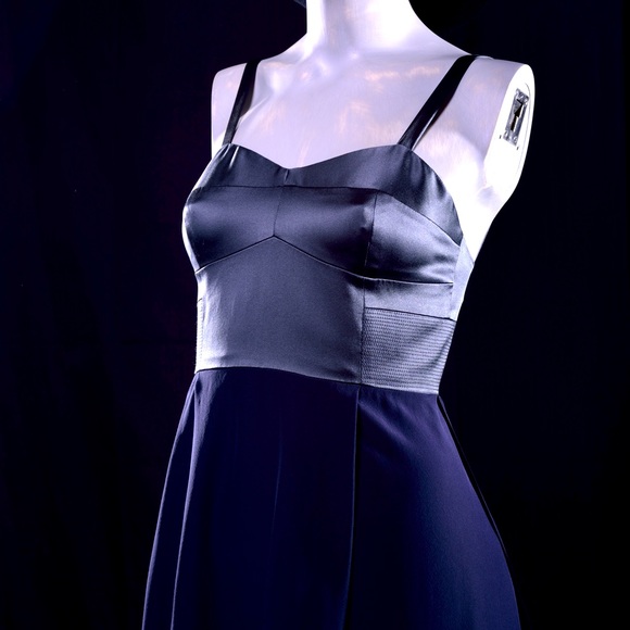 Narciso Rodriguez Dresses & Skirts - Narciso Rodriguez 100% SILK dress Size 4